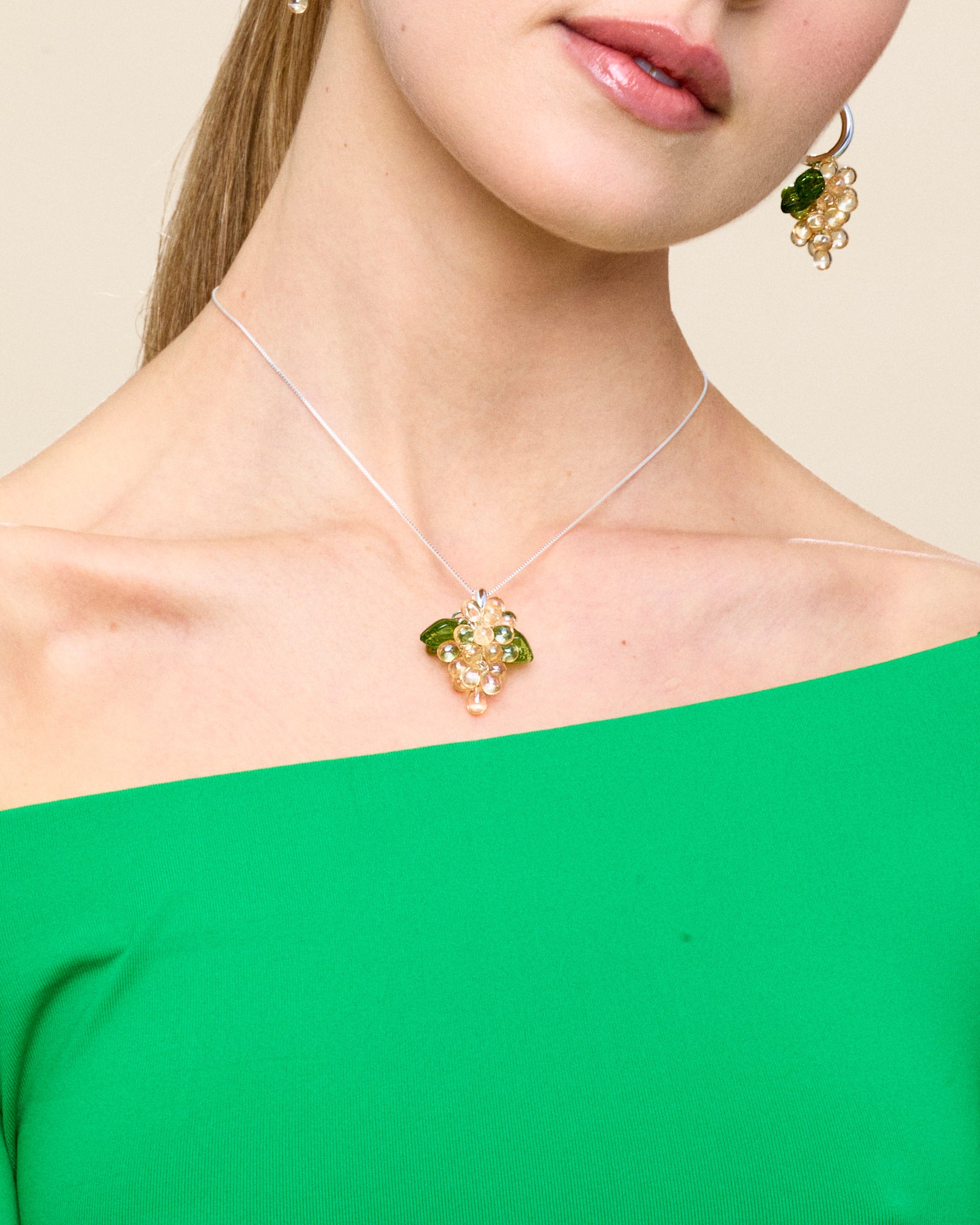 Champagne Jelly Necklace in Silver