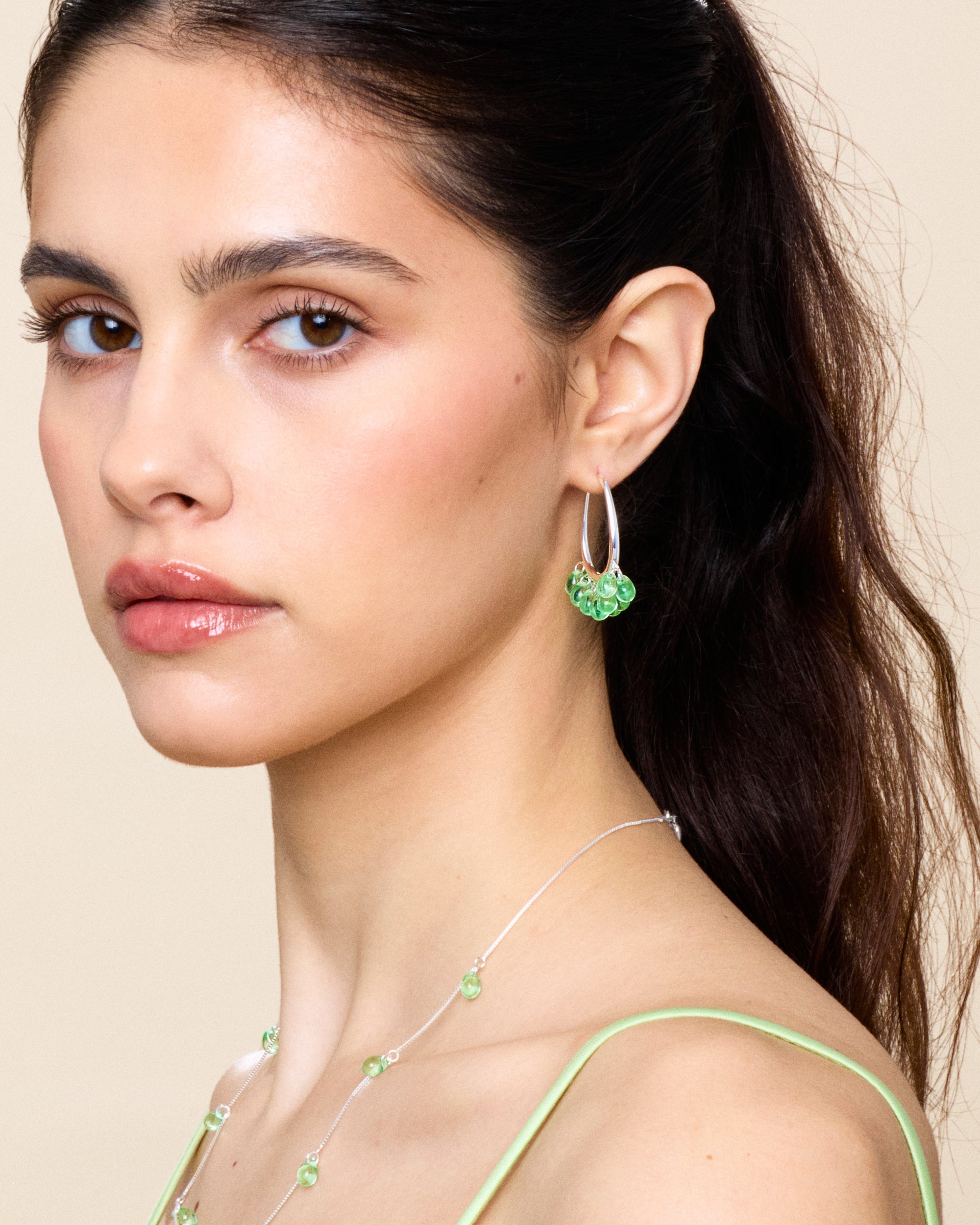 Apple Dew Earrings in Silver